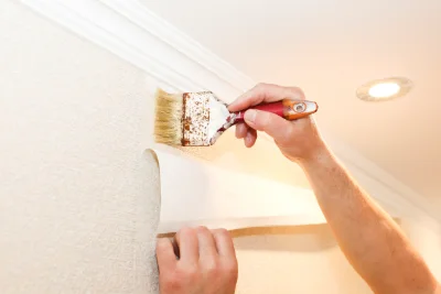 Pose de papier peint à Bodilis — revêtements muraux et toiles de verre